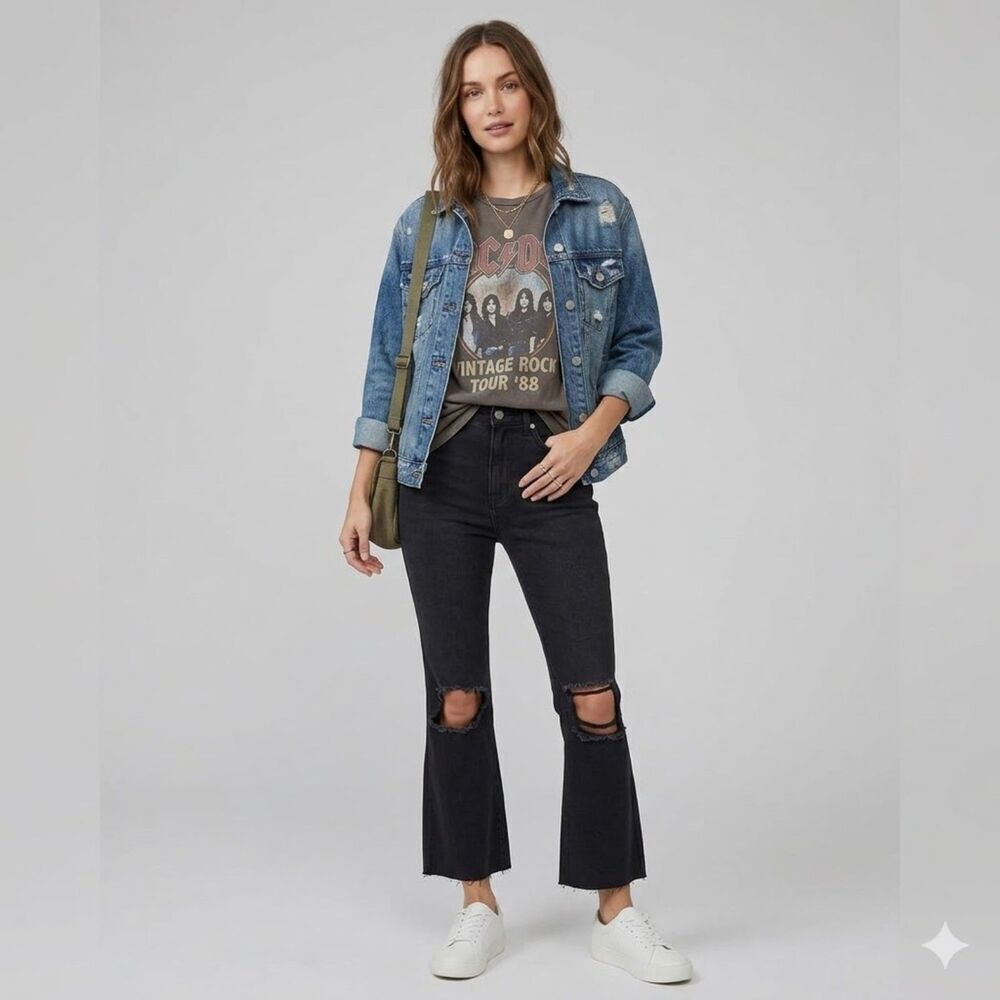 NWT Avec Les Filles Black Distressed Cropped Jeans High Rise Kick Flare 30